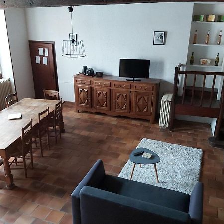 Bed and Breakfast Logis Des Bessons à Migron Extérieur photo