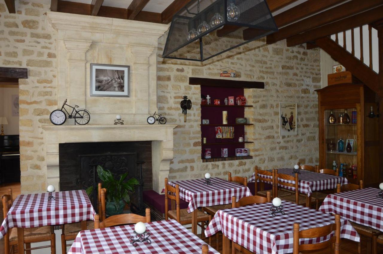 Bed and Breakfast Logis Des Bessons à Migron Extérieur photo